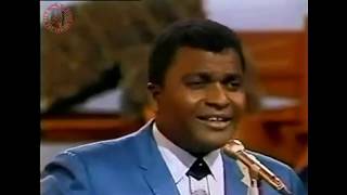 Charley Pride - Is Anybody Goin&#39; To San Antone 1970
