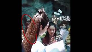Download lagu Still Wonder How Xiao Zhan Was Comfortably Laying On Wang Yibo's Arm 🤔😂 || YiZhan mp3