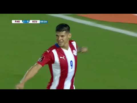 Robert Morales' first goal with the Albirroja