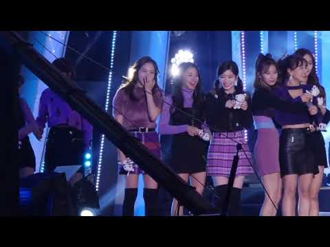 171101 TWICE Got Shocked by Fireworks