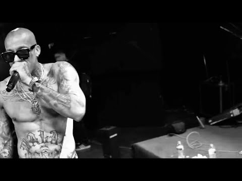 Lefty SM   - Volando.    (En vivo)