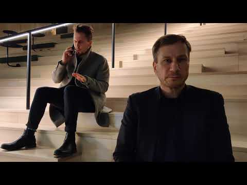 eepzi - Kaikki asiakaspalvelijamme ovat juuri nyt varattuja ft. Reidar Wasenius