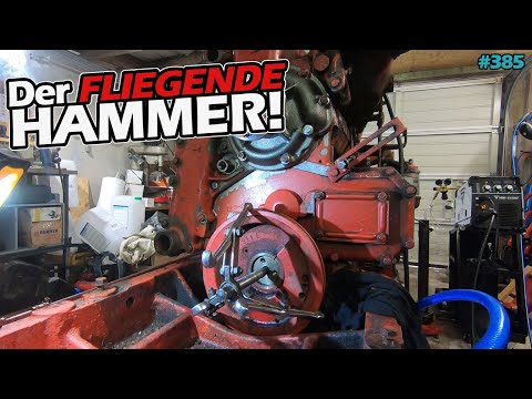 Heavy equipment in action! | Crankshaft seal makes a fuss! | IHC 533 Restoration | Mr. Moto