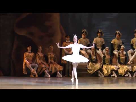 Oksana Skorik Оксана Скорик Mariinsky: Hungarian variation, Raymonda