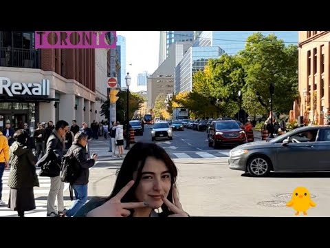 اجمل اغاني فيروز في شوارع تورنتو #fairuz  #toronto #صباح_الخير