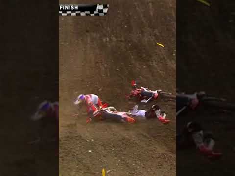 Jeffrey Herlings and Jorge Prado crash after finish MXGP of Teutschenthal