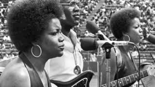 The Staple Singers - A Hard Rain&#39;s Gonna Fall (1968)