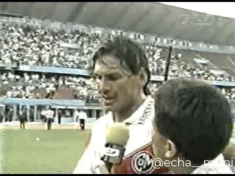 DEPORTIVO MUNICIPAL 4-1 Hijos de Yurimaguas (19/12/1998) 3 goles de Ronald Baroni