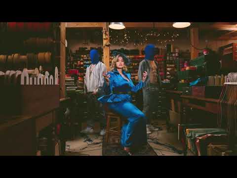 Video thumbnail for Pas le cSur � la f�te
