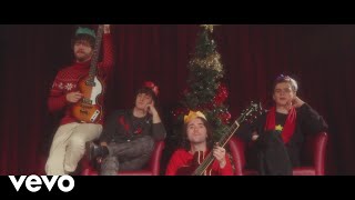 Musik-Video-Miniaturansicht zu Lonely This Christmas Songtext von The Academic