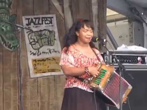 Rosie Ledet - You Can Eat My Poussiere @ Jazz Fest 2012