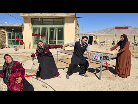 محبت:Caught in Emotions: The Second lady, Who Was in Pain, Couldn't Take Her Husband to the Doctor