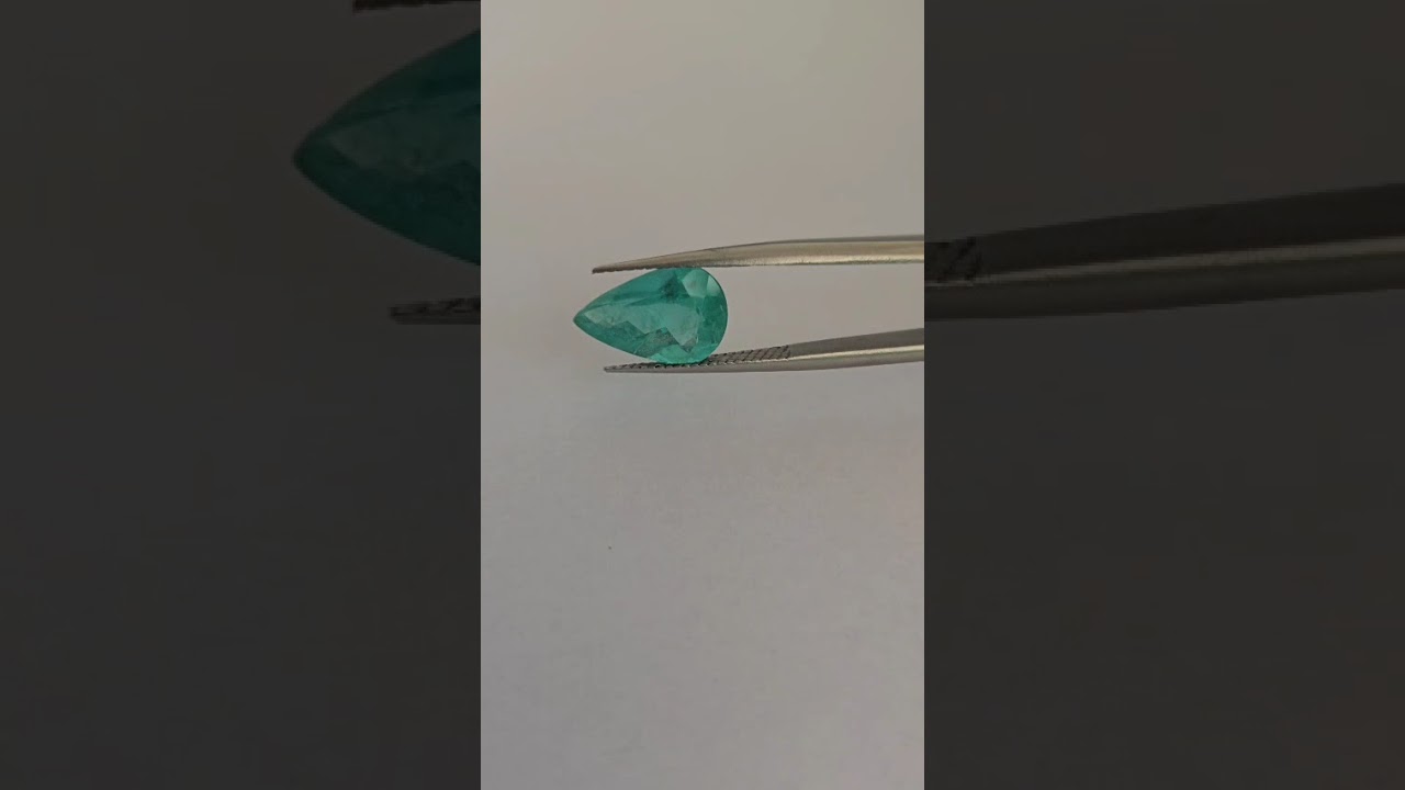 Esmeralda Lapidada em Gota 8.7x12.8mm – 3.23cts por R$2800