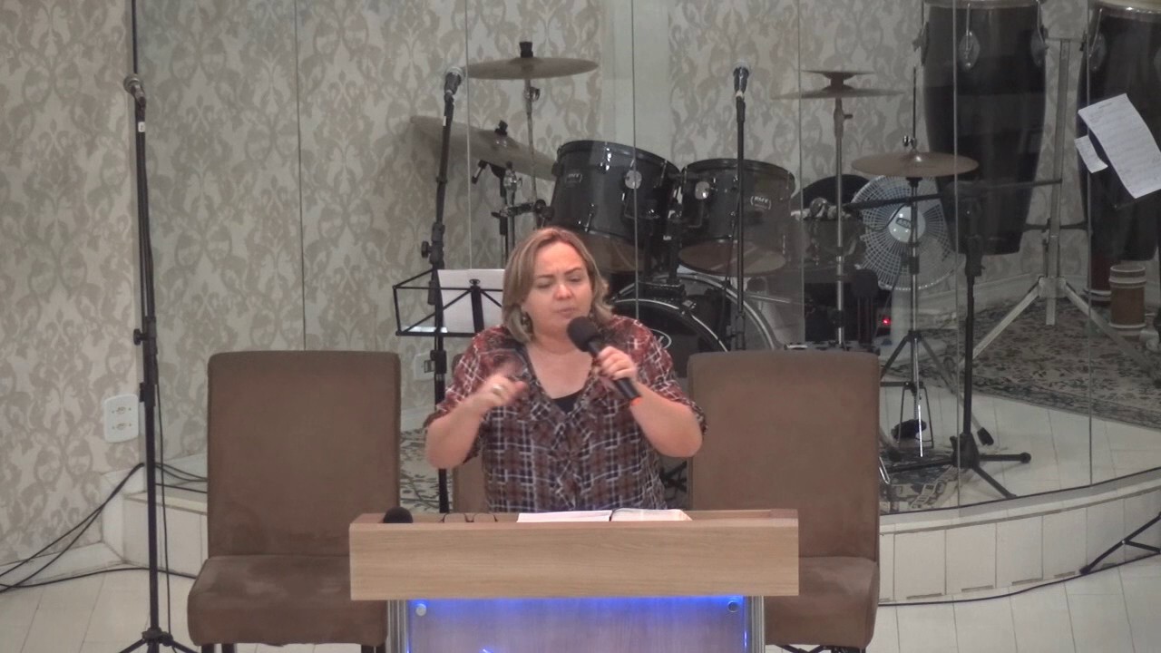 Jeremias 17:5-8  -  Que tipo de árvore você tem sido?