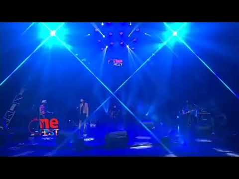 Slank ft Aurelie Moeremans - Virus | OneFest tvOne | 19/9/2020.