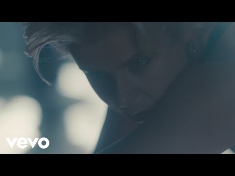 YouTube video: Robyn: Honey