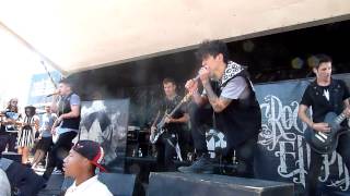 Crown the Empire - Makeshift Chemistry - Live 8-3-13 Vans Warped Tour