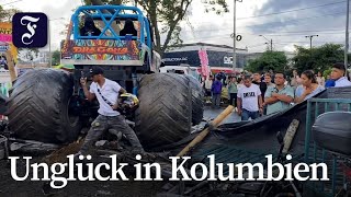 Monstertruck rast in Menschenmenge