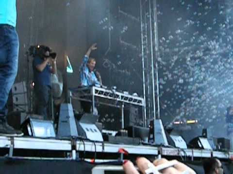 Avicii-Levels vs Gotye feat. Kimbra-Somebody That I Used to Know (Stereosonic Melbourne 2011)