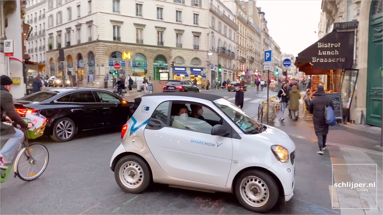 Watch video Paris Rue la fayette, Rue du Faubourg Poissonniere - October 22, 2021 18:46 Paris Rue la fayette, Rue du Faubourg Poissonniere - October 22, 2021 18:46