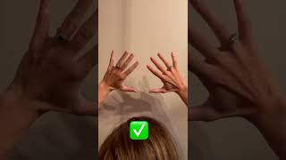 Download lagu Hand positioning in a set! Wrong vs Right❗️#volleyball #setters mp3