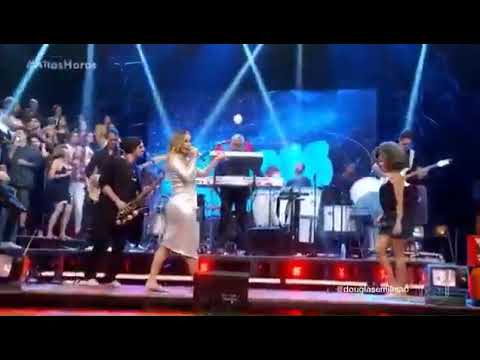 Claudia Leitte canta Rebolada Bruta no Altas Horas