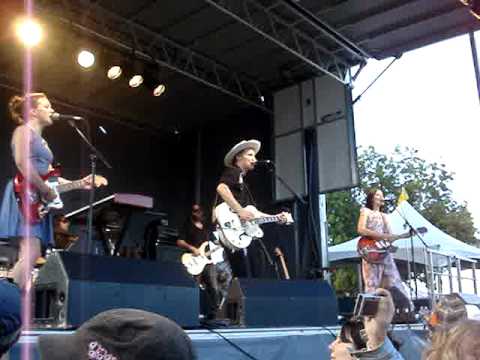 Luke Doucet & The White Falcon-"Sundown": Live @ The Burnaby Blues & Roots Fest 2011