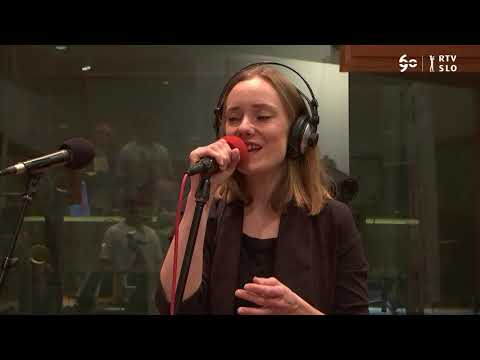 ALEKSANDRA ČERMELJ - VIENE E VA