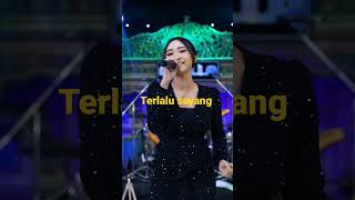 Download lagu Difarina Indra || terlalu sayang #shorts mp3
