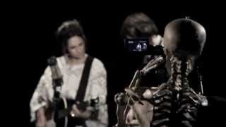 Kasey Chambers &amp; Shane Nicholson - Wreck &amp; Ruin