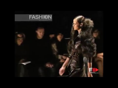 Gucci fall-winter 2003-2004 part 2