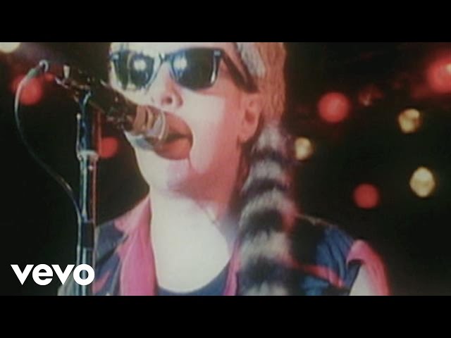 The Clash - Career Opportunities (Live at Shea Stadium) The Clash - Career Opportunities (Live at Shea Stadium)