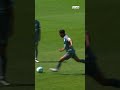 Schitterende vrije trap van Jonathan de Guzman ?