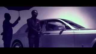Juicy J feat. Wiz Khalifa - Smoke A Nigga [Music Video]