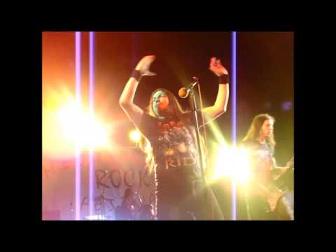 UP THE IRONS - Caught Somewhere In Bosnia, Part II (roadmovie)