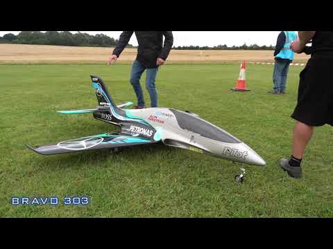 Elite Aerosports Havoc GTS & Pilot RC Predator - Popham Model Air Show 2021