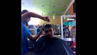 preview picture of video 'New world record Hussain bhai the fastest hairdresser of south'