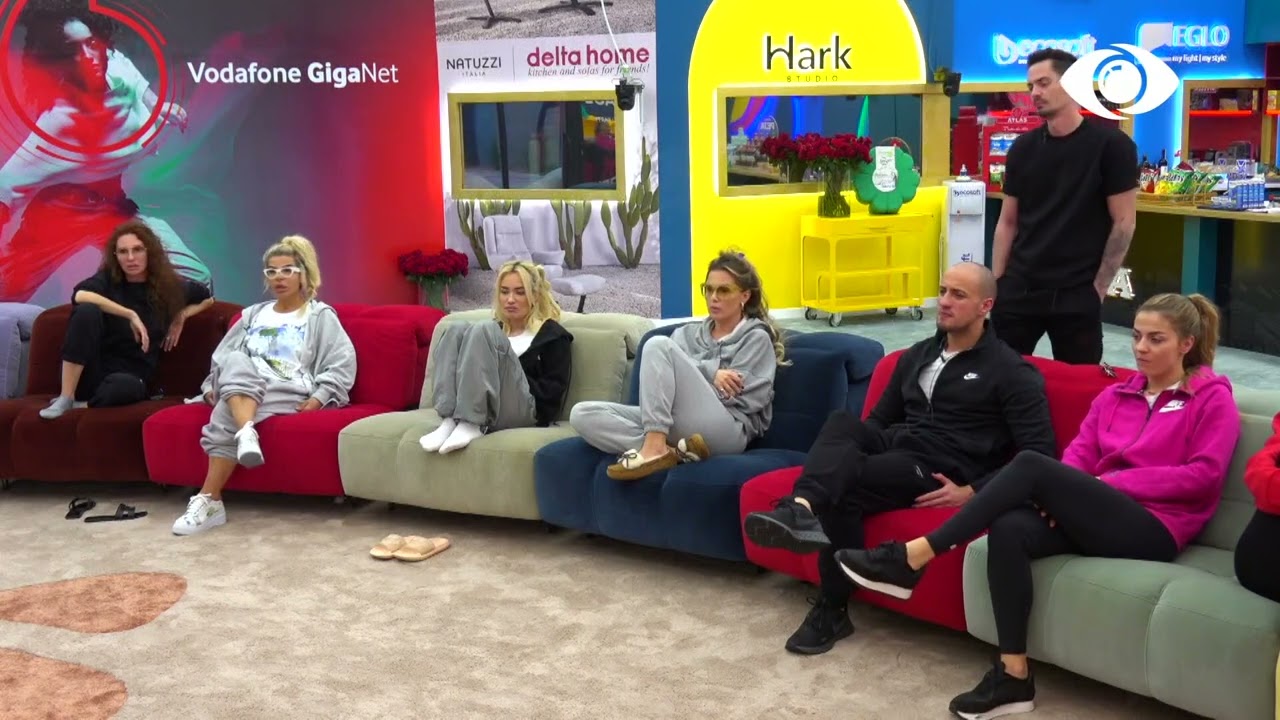 Zarf i kuq për Oltën vjen në shtëpi