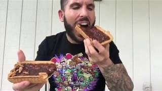 Fun Sized Review: Trader Joe’s Chocolate Pecan Pie Bar