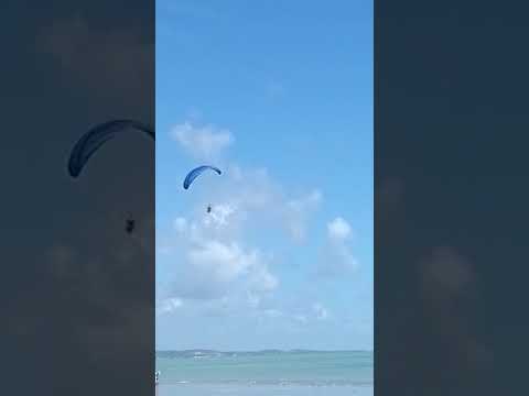 Uma decolagem perfeita de Paramotor !