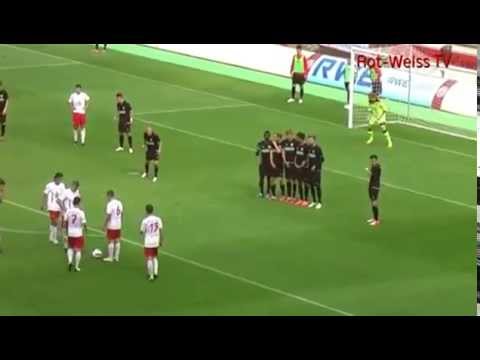 Fantastycznie wykonany rzut wolny!