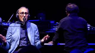 E Ti Vengo A Cercare Lyrics English Translation