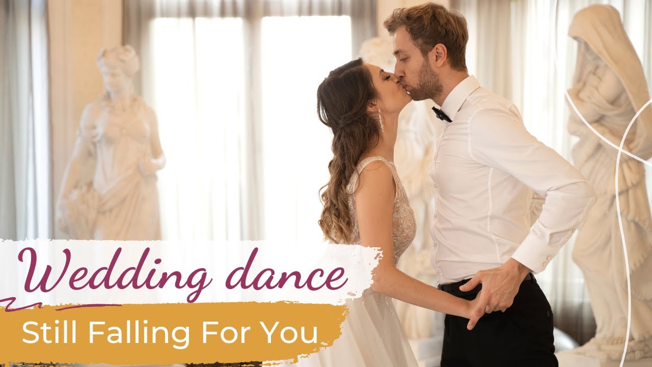 Still Falling For You - Ellie Goulding