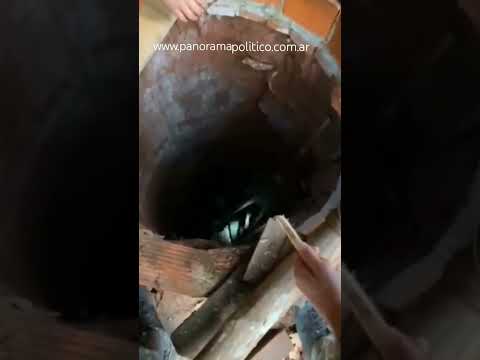 Rescatan perro atrapado a 8 metros d profundidad en Roca chica Misiones #noticias #misionesargentina