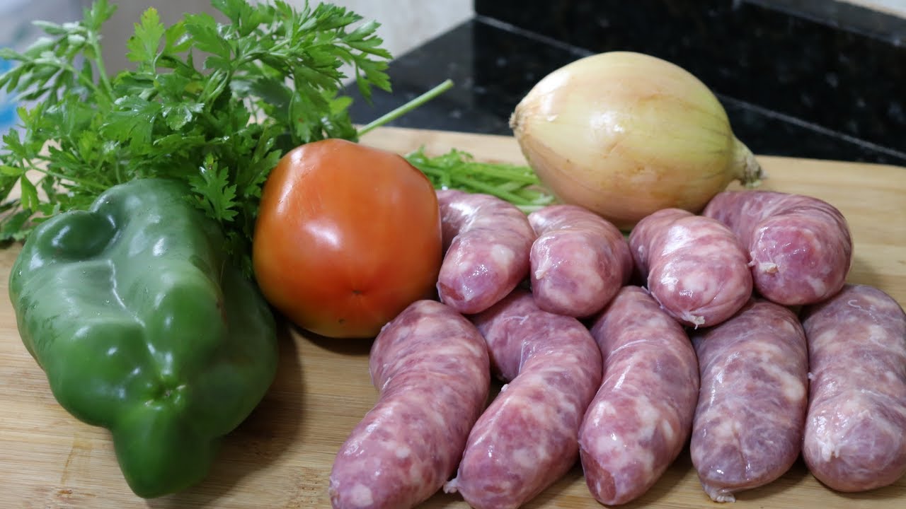 VOCÊ JÁ COMEU LINGUIÇA RECHEADA NO FORNO? DIFERENTE E SABOROSA!