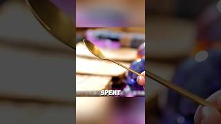 Download lagu A Golden Spoon that Make You RICH Family's Son mp3