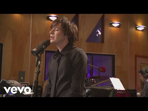 Clay Aiken - Sorry Seems To Be The Hardest Word (Walmart Soundcheck 2006)