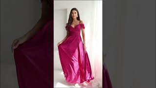 Dlouhé amarantové brokátové společenské šaty "Valentina" se spadenými rukávy - vel. 34