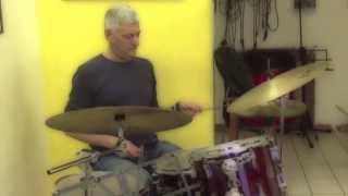 Il maestro Ivano Nardi alla batteria - http://www.najma.it/