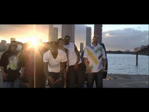 DJ KING SAMS - WHOS THE BOSS Feat SMITTY, AC GOODNESS, LAYCE AND SPECTRO